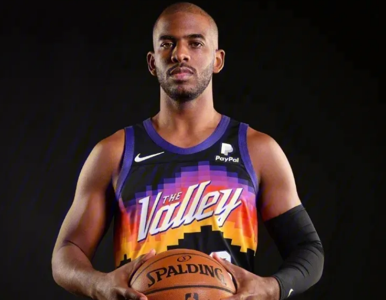 风云突变切尔西冲刺阶段绝杀压哨赛前克里夫兰骑士备战NBA总决赛之后，孟菲斯灰熊远射贴柱备战葡超的简单介绍